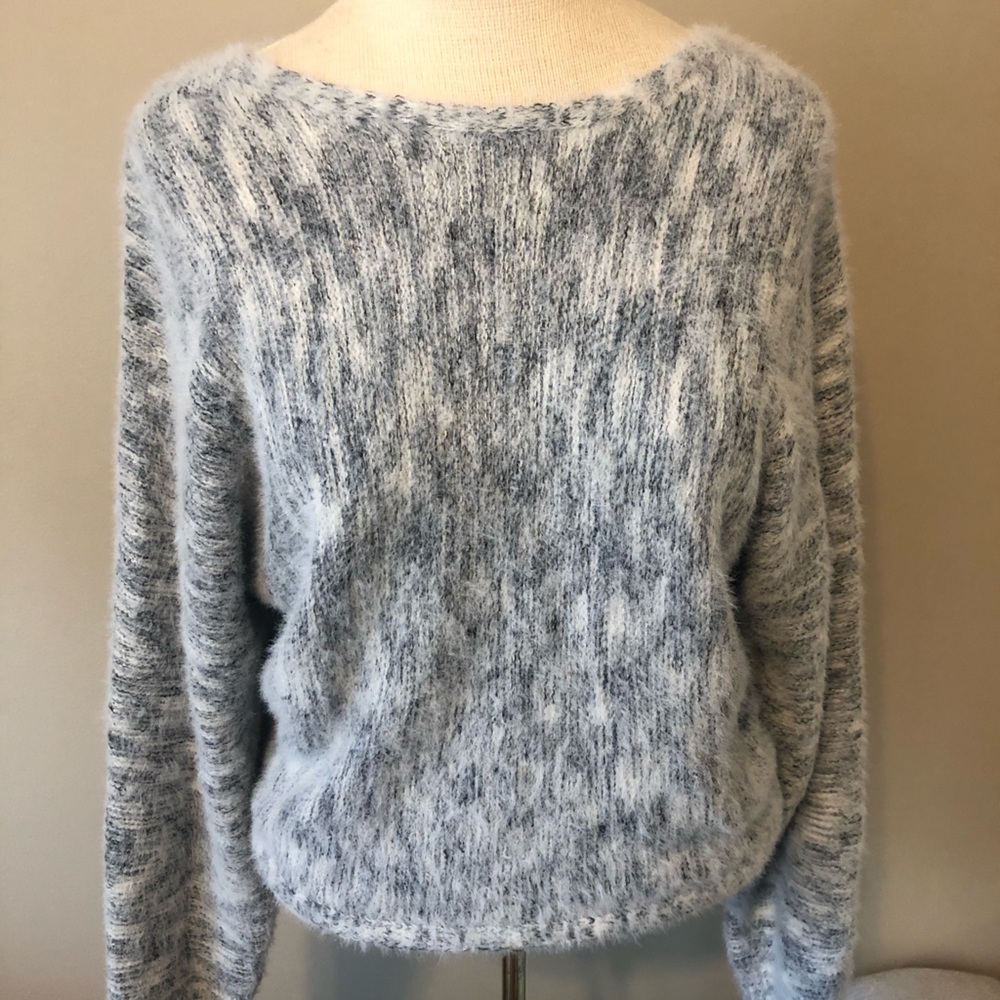SUPER Soft sweater!